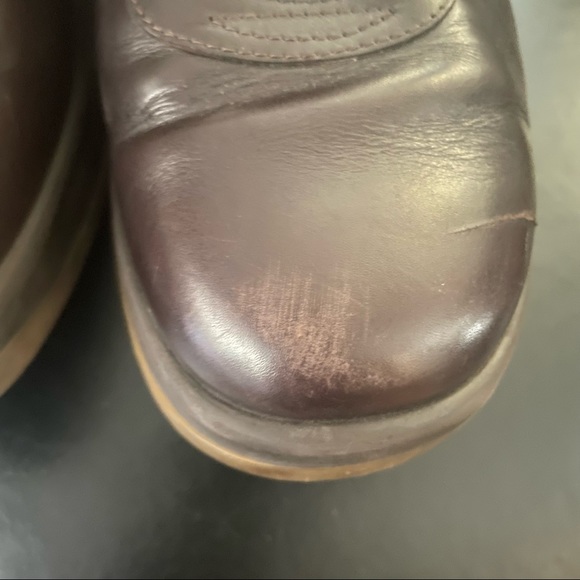 LOUIS VUITTON Brown leather sneakers - Picture 10 of 12